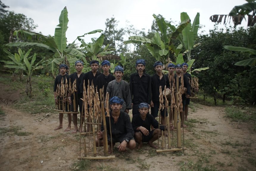 _DSC8157 Tunggul Buhun, Angklung, dan Hal-hal Lain Soal Multatuli
